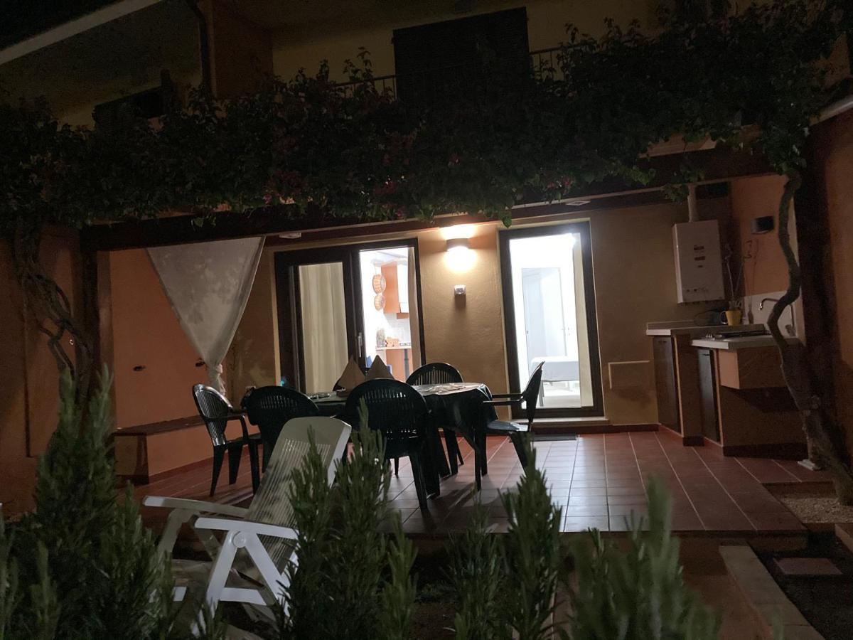 Apartmán Bilocale Con Giardino Olbia Mare Exteriér fotografie